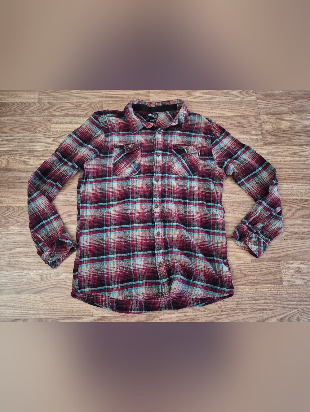 O'Neill Classic Fit Women's Plaid Long Sleeve Shirt